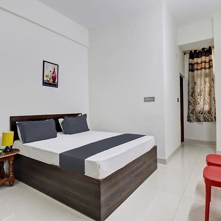 Hotel O J.K. Suites & Rooms Bangalore Exteriör bild