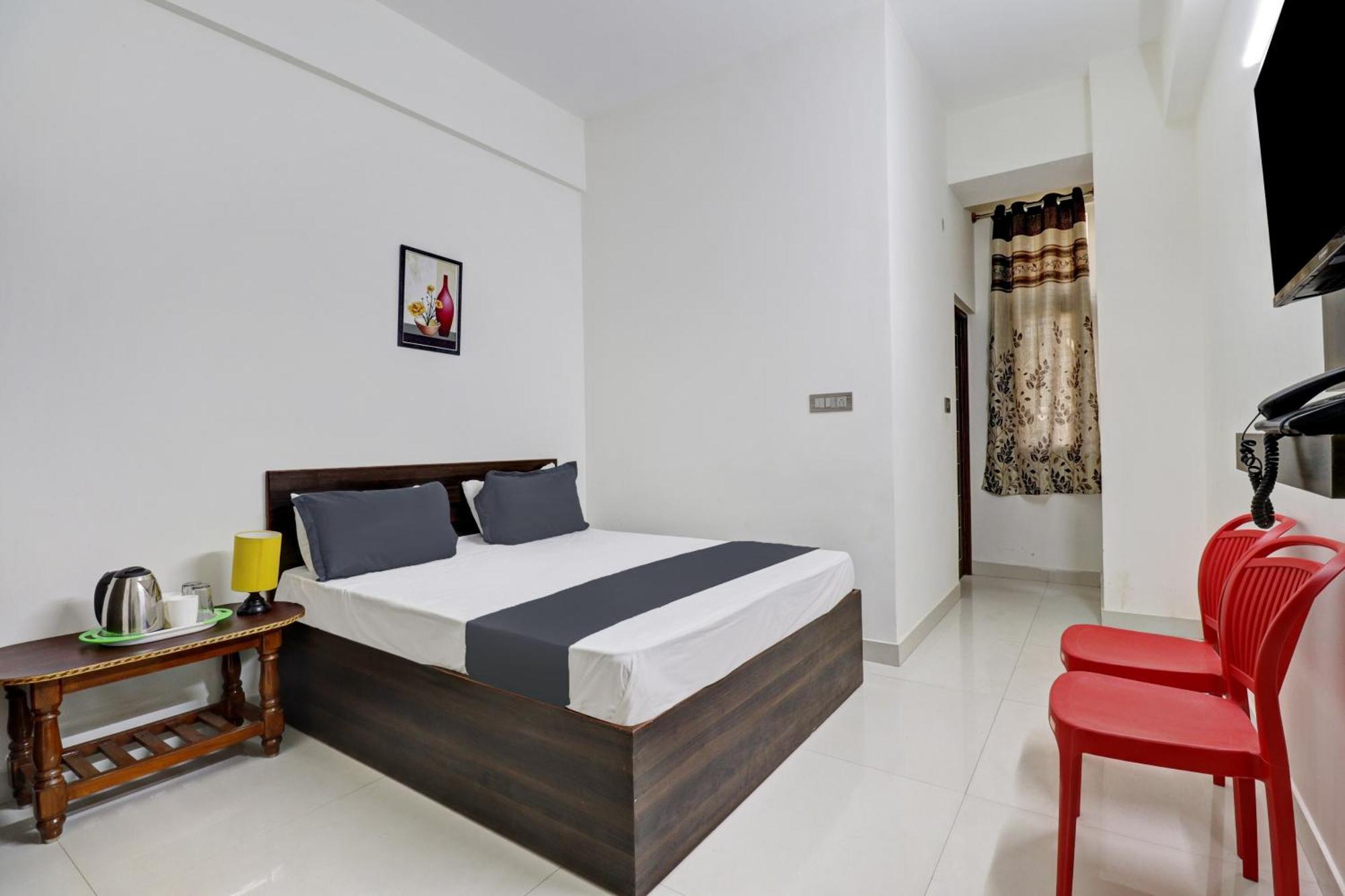 Hotel O J.K. Suites & Rooms Bangalore Exteriör bild